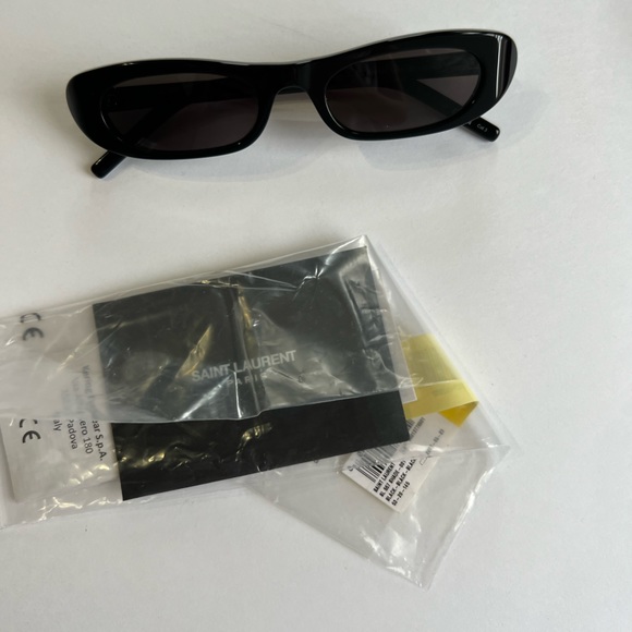 Saint Laurent SL 557 sunglasses - Picture 3 of 6